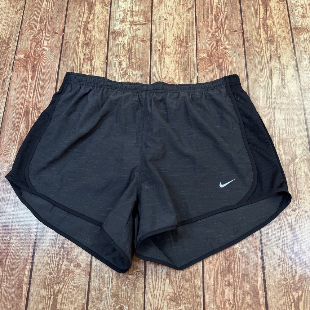 Nike Dri Fit Tempo Running Shorts Womens Large Black Space Dye Mesh Athletic